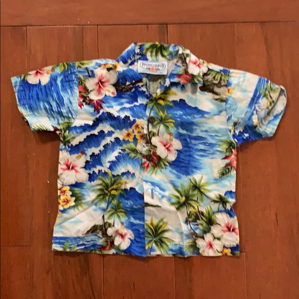 100% cotton Hawaiian 2T Kids short sleeve shirt